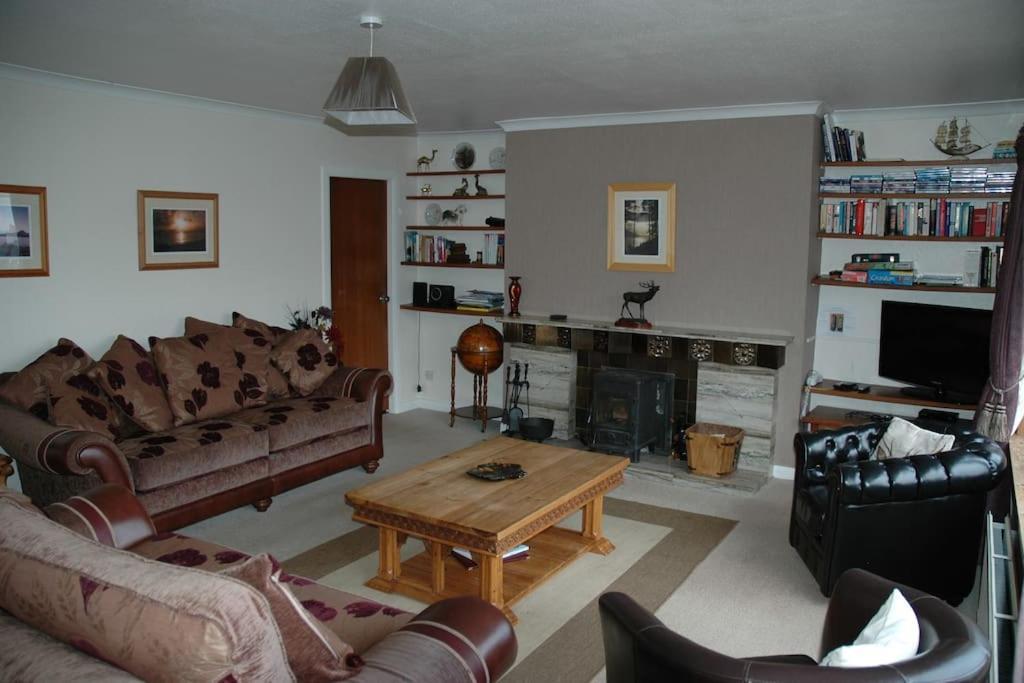 Dunmara: Self Catering Cottage On The Isle Of Skye Broadford  Ngoại thất bức ảnh